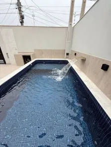 Casa com 3 Quartos à venda, 85m² no Balneario Plataforma, Mongaguá