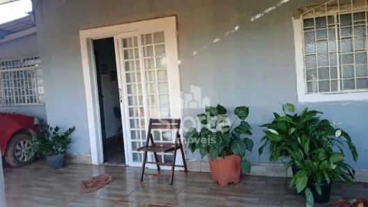 Fazenda/Sítio com 2 Quartos à venda, 1000m² no Presidente Roosevelt, Uberlândia