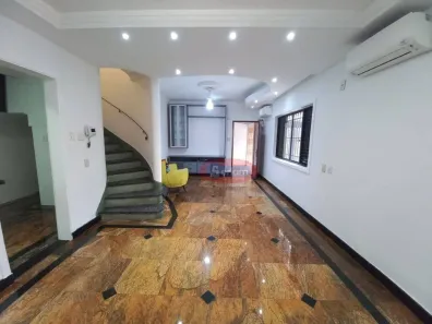 Casa com 3 Quartos à venda, 140m² no Macuco, Santos
