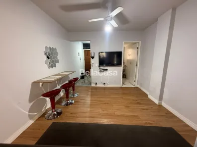 Kitnet com 1 Quarto à venda, 42m² no Centro, Guarapari