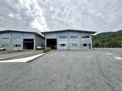 Galpão/Depósito/Armazém para alugar, 749m² no Itoupava Central, Blumenau