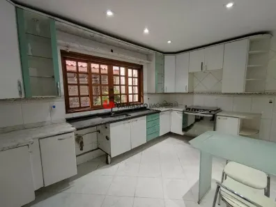 Sobrado com 5 Quartos à venda, 10m² no Sítio da Figueira, São Paulo