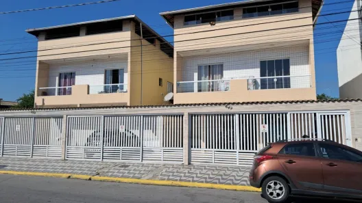 Casa de Condomínio com 2 Quartos à venda, 97m² no Antártica, Praia Grande