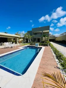 Casa de Condomínio com 4 Quartos à venda, 900m² no Busca Vida (Abrantes), Camaçari