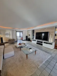 Apartamento com 4 Quartos à venda, 325m² no Jardim Apipema, Salvador