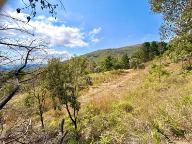 Lote/Terreno à venda, 2544m² no Itaipava, Petrópolis