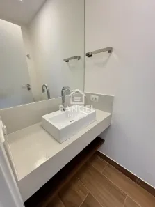 Casa de Condomínio com 4 Quartos para venda ou aluguel, 190m² no Vargem Grande, Rio de Janeiro