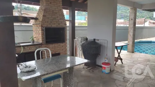 Sobrado com 4 Quartos à venda, 369m² no Centro, Caraguatatuba