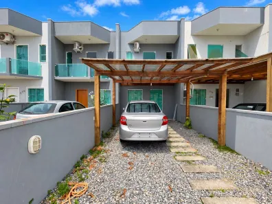 Casa com 2 Quartos à venda, 100m² no Salinas, Balneário Barra do Sul
