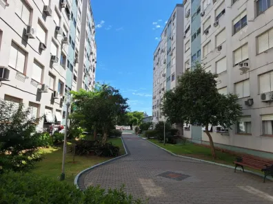 Apartamento com 3 Quartos para alugar, 70m² no Sarandi, Porto Alegre
