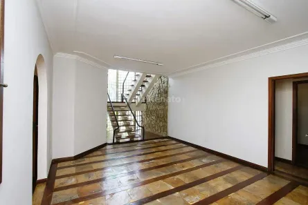 Imóvel Comercial com 4 Quartos para alugar, 350m² no Santa Lúcia, Belo Horizonte