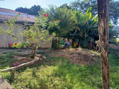 à venda, 360m² no Guanabara, Contagem