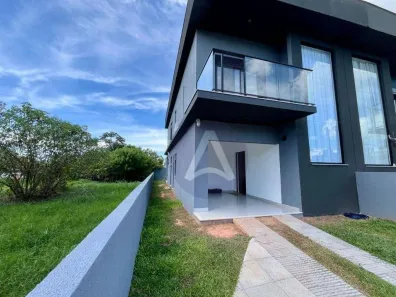 Casa com 3 Quartos à venda, 179m² no Campeche, Florianópolis