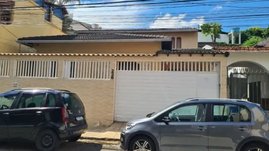 Casa com 3 Quartos à venda, 292m² no Jardim Glória, Juiz de Fora