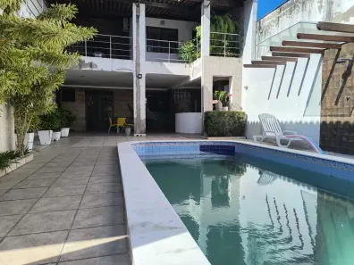 Sobrado com 4 Quartos à venda, 300m² no Santa Amélia, Maceió