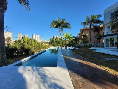 Casa de Condomínio com 5 Quartos à venda, 725m² no Tamboré, Santana de Parnaíba