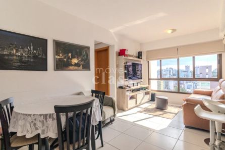 Apartamento com 2 Quartos à venda, 65m² no Passo da Areia, Porto Alegre