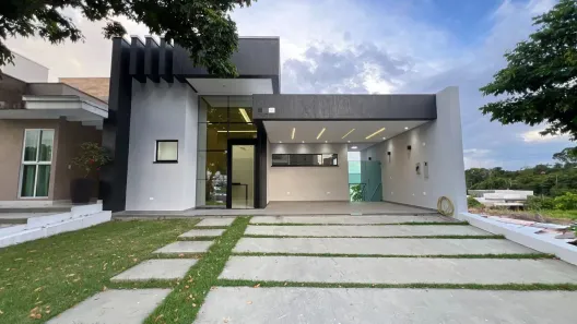 Casa de Condomínio com 4 Quartos à venda, 300m² no Ponta Negra, Manaus