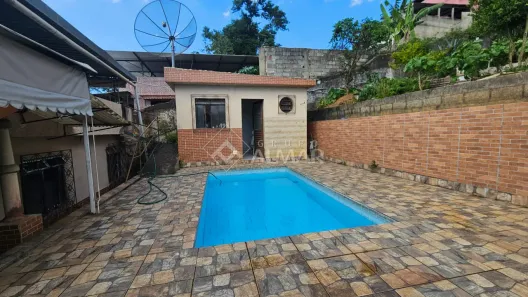 Casa com 2 Quartos à venda, 80m² no Filgueiras, Juiz de Fora