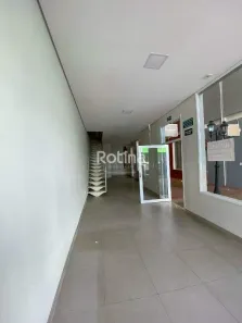 Ponto Comercial para alugar, 100m² no Centro, Uberlândia