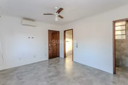 Kitnet com 1 Quarto para alugar, 30m² no Chácara das Pedras, Porto Alegre