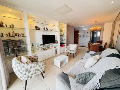 Apartamento com 3 Quartos para alugar, 127m² no Umarizal, Belém