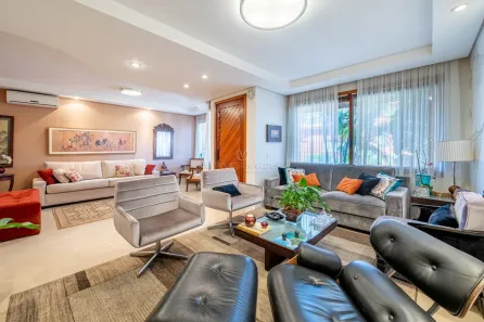 Casa de Condomínio com 3 Quartos à venda, 290m² no Cristal, Porto Alegre