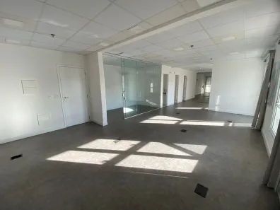 Sala Comercial com 4 Quartos para alugar, 183m² no Barra Funda, São Paulo
