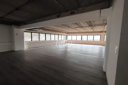 Sala Comercial para alugar, 356m² no Água Branca, São Paulo