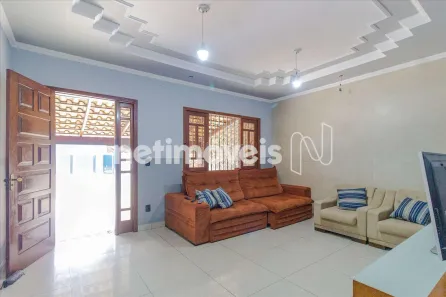 Casa com 3 Quartos à venda, 190m² no Parque Xangri-Lá, Contagem