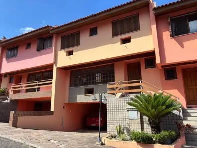 Casa com 3 Quartos à venda, 285m² no Menino Deus, Porto Alegre