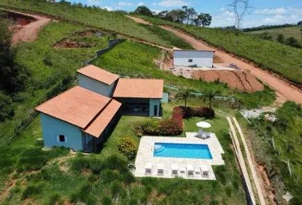 Fazenda/Sítio com 3 Quartos à venda, 600m² no Águas de Igaratá, Igaratá