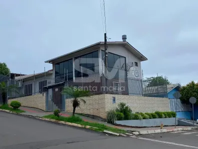 Casa com 3 Quartos para alugar, 150m² no São Pedro, Chapecó