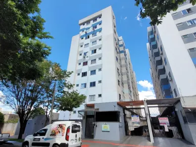 Apartamento com 2 Quartos para alugar, 47m² no Jardim Alvorada, Maringá