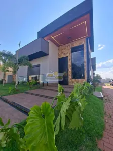 Casa de Condomínio com 4 Quartos à venda, 210m² no Estância dos Ipês, Uberaba