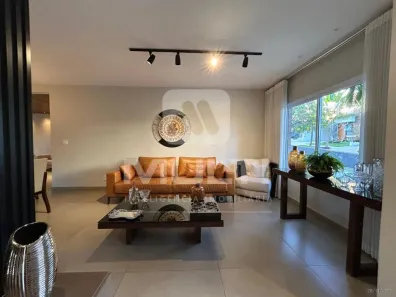 Casa de Condomínio com 3 Quartos à venda, 270m² no Lagoinha, Uberlândia
