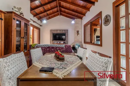 Casa com 4 Quartos à venda, 125m² no Niterói, Canoas
