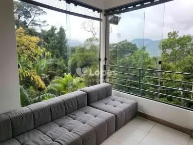 Casa com 3 Quartos à venda, 256m² no Soberbo, Teresópolis