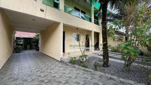 Casa com 4 Quartos à venda, 330m² no Balneário Stella Maris, Peruíbe