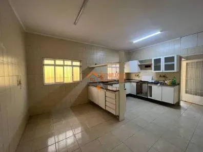 Sobrado com 3 Quartos à venda, 300m² no Vila Rosália, Guarulhos