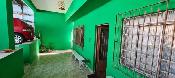 Casa com 4 Quartos à venda, 180m² no Jardim Maria Helena, Carapicuíba