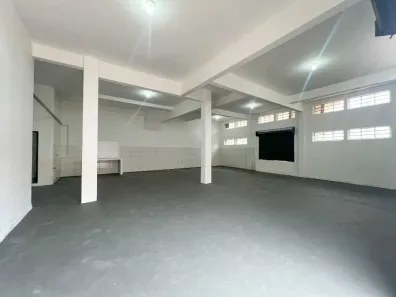 Ponto Comercial para alugar, 150m² no São Geraldo, Porto Alegre
