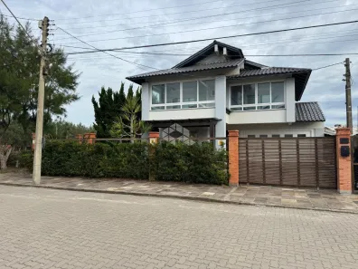 Casa com 4 Quartos à venda, 266m² no XANGRI-LÁ, Xangri-lá