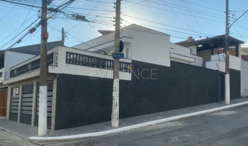 Sobrado com 4 Quartos à venda, 200m² no Vila Carrão, São Paulo