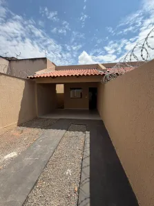Casa com 2 Quartos à venda, 74m² no Setor Laguna Parque, Trindade