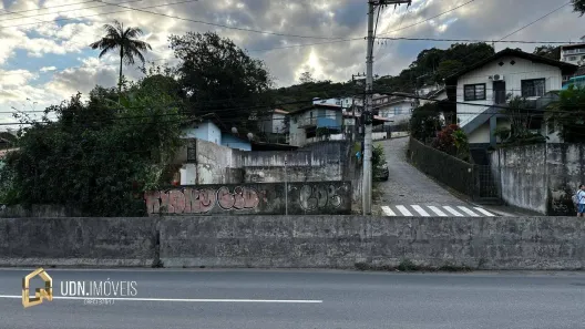 Lote/Terreno à venda, 420m² no Ponta Aguda, Blumenau