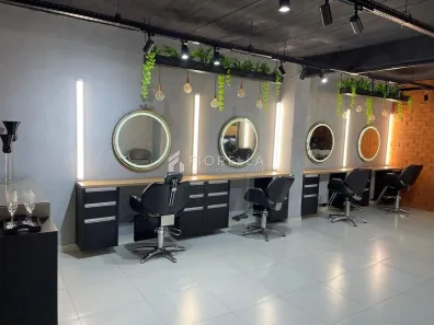 Ponto Comercial para alugar, 90m² no Kobrasol, São José