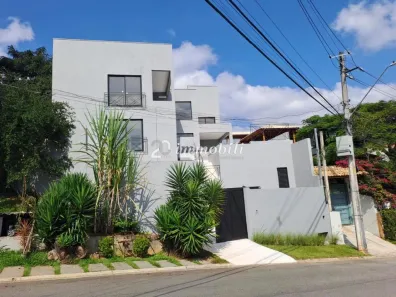 Casa de Condomínio com 3 Quartos à venda, 300m² no Chácara Moinho Velho, Carapicuíba