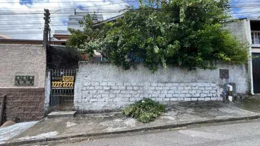 Lote/Terreno à venda, 216m² no Estreito, Florianópolis
