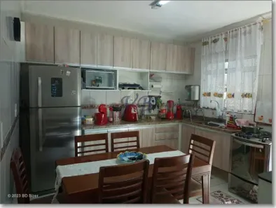 Casa com 2 Quartos à venda, 105m² no Jardim Cristiane, Santo André